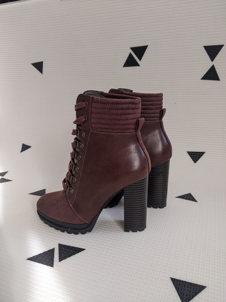 Brand New Brown Lace-up Heeled Boots image indicator(2)