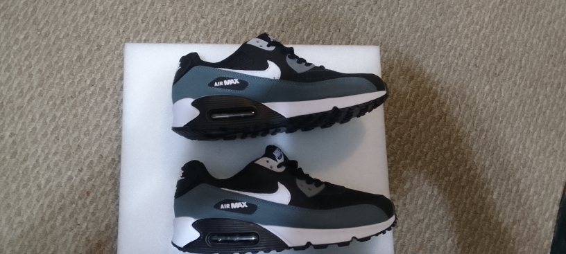 Brand New Nike Air Max