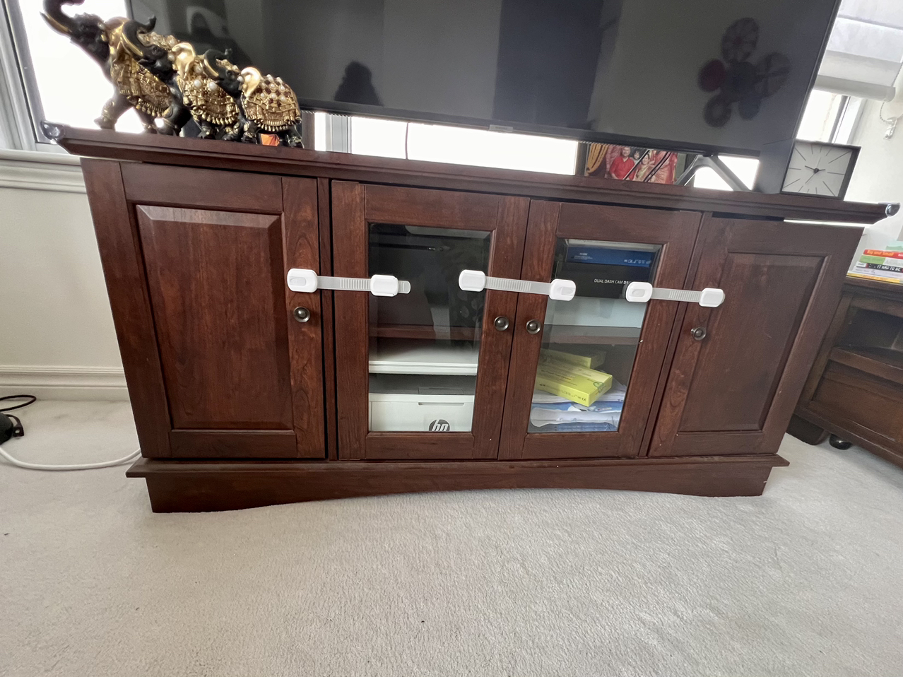 Tv table/ Tv stand for TV’s upto 58 inches with storage - photo 5