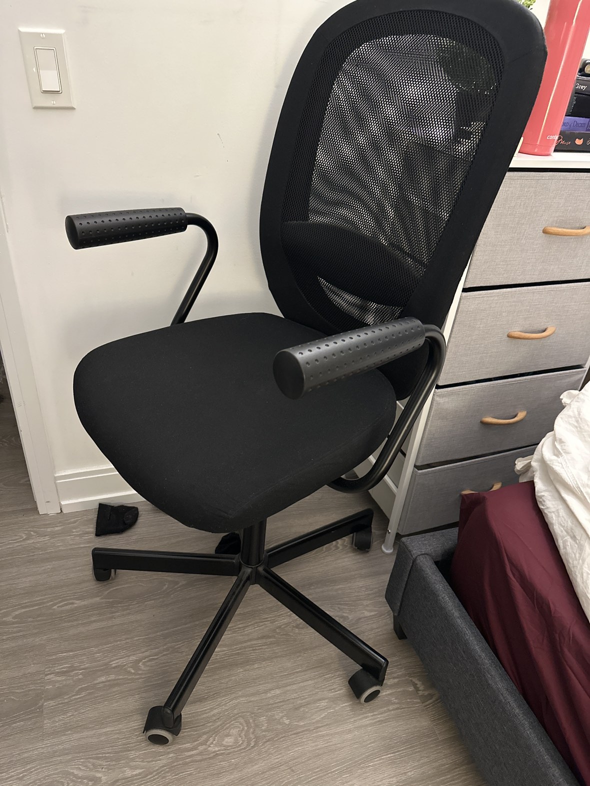 Office chair - photo 2