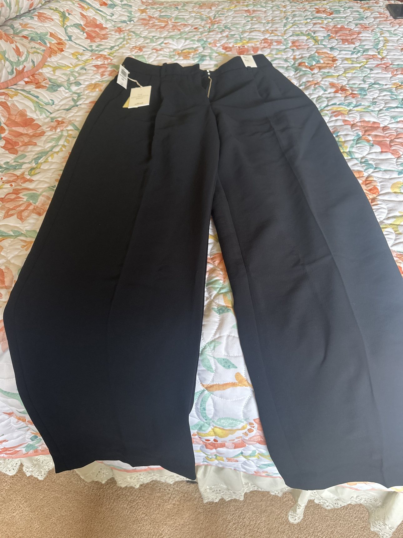 Wilfred Dress pants -Black / High ride wide leg NEW