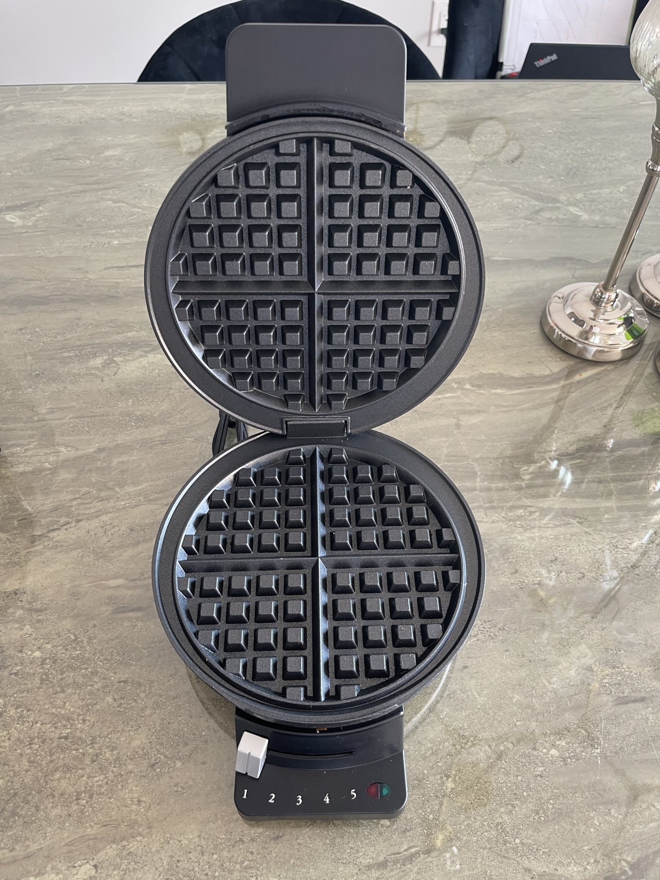 Waffle Maker - photo 2