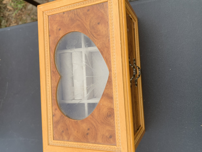 Mahogany wood Jwellers box brand new $15 image indicator(2)