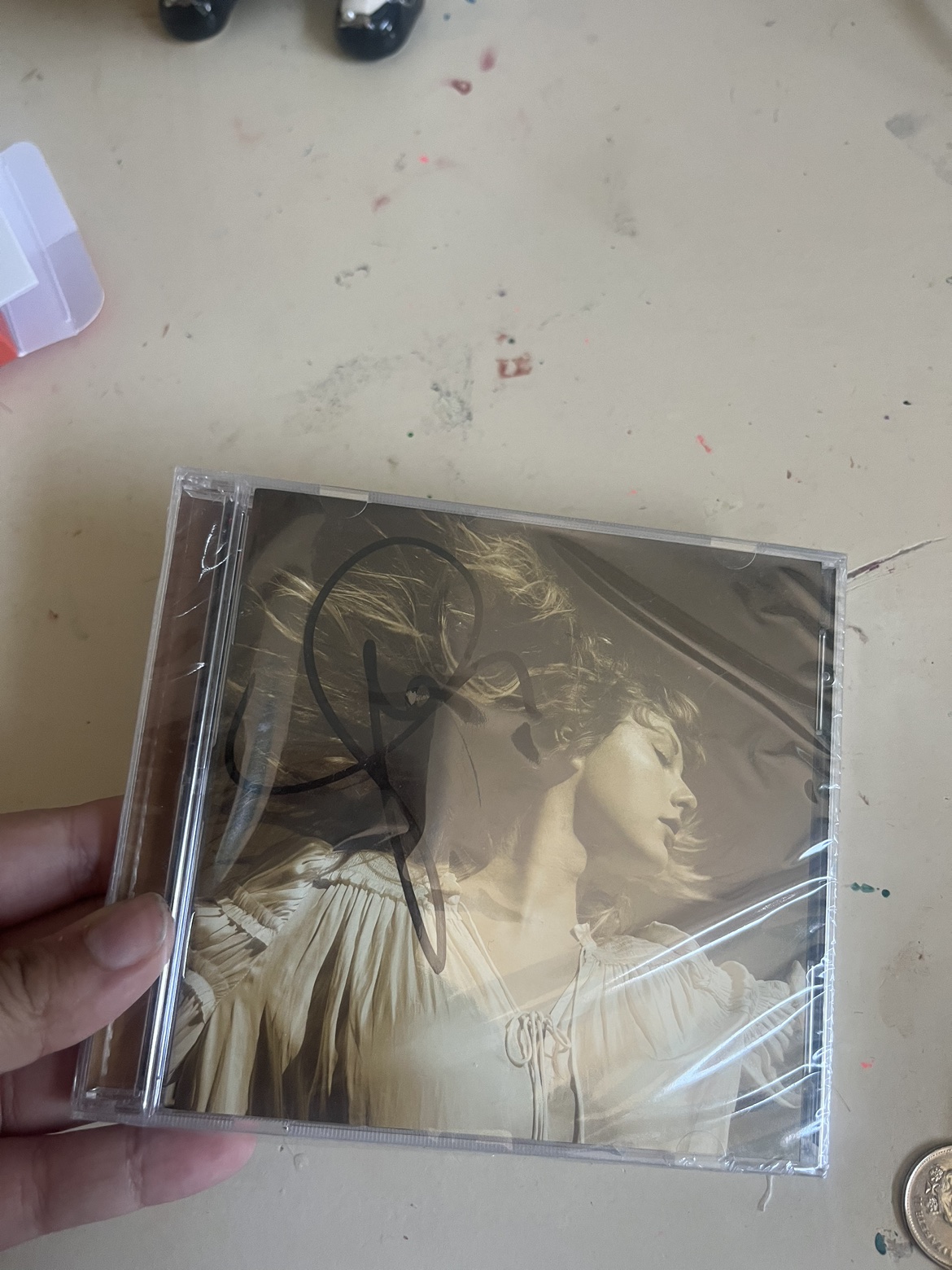 Signed taylor swift fearless Taylor’s verison cd image indicator(5)