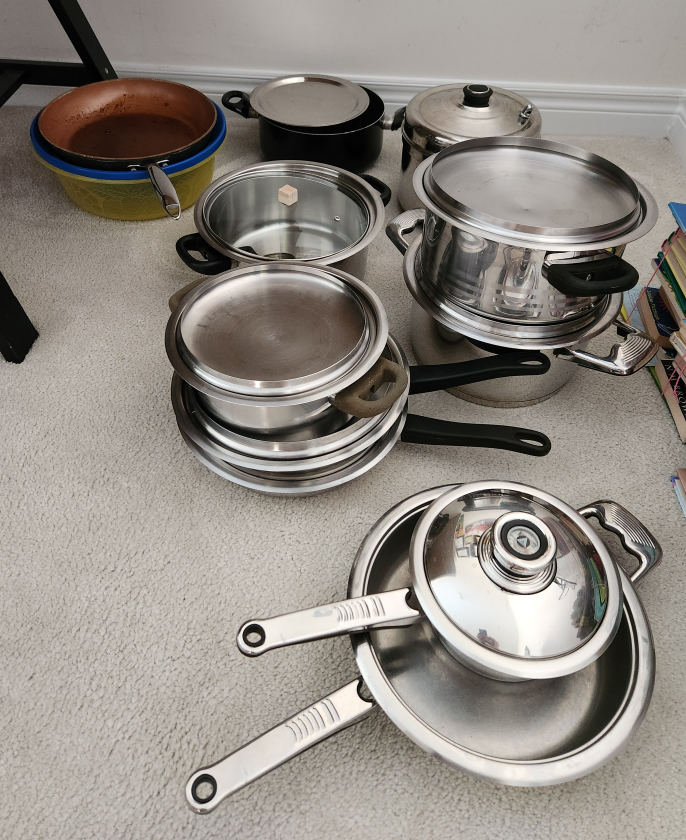 Pots, pans, sauce pans, steamer, large pots. thumbnail