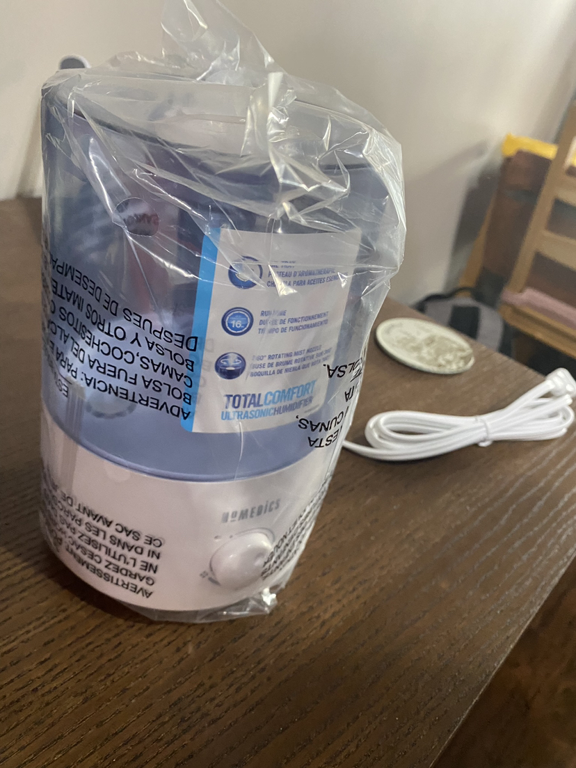 Brand-new Homedics Humidifier (Essential Oil Pad Included)