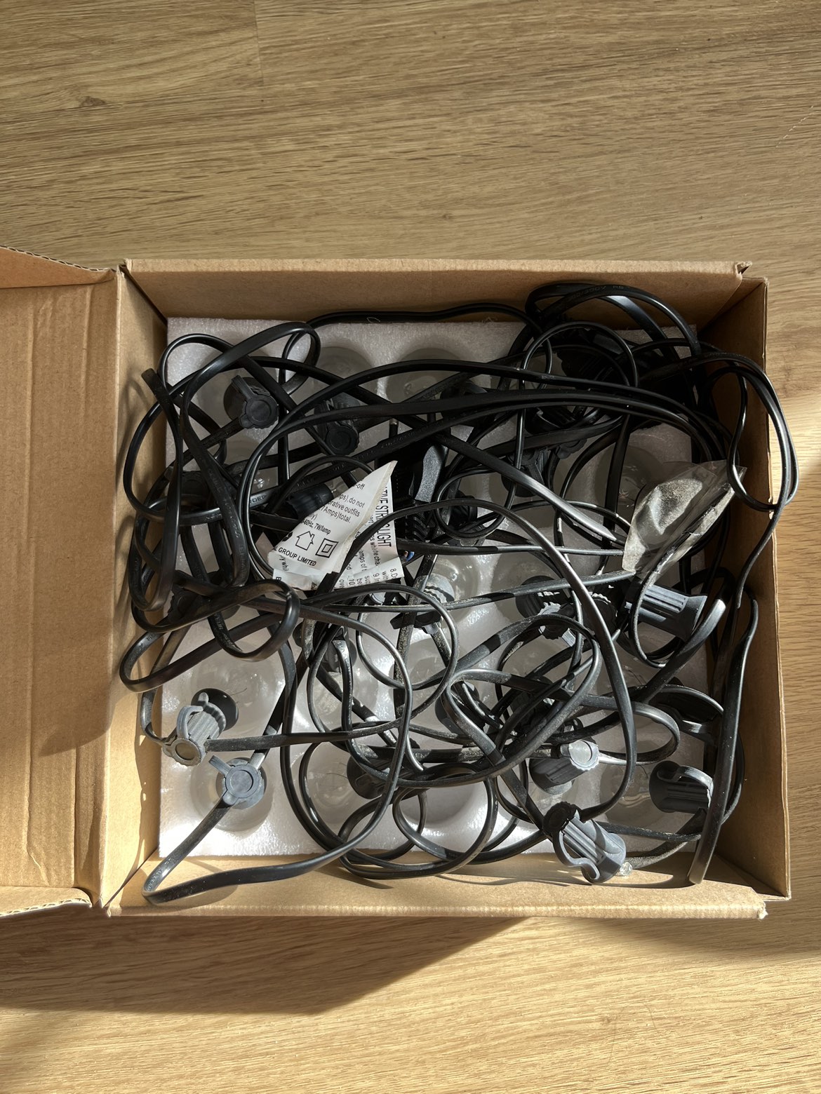 LED 30ft string lights with 25 bulbs and 2 spares