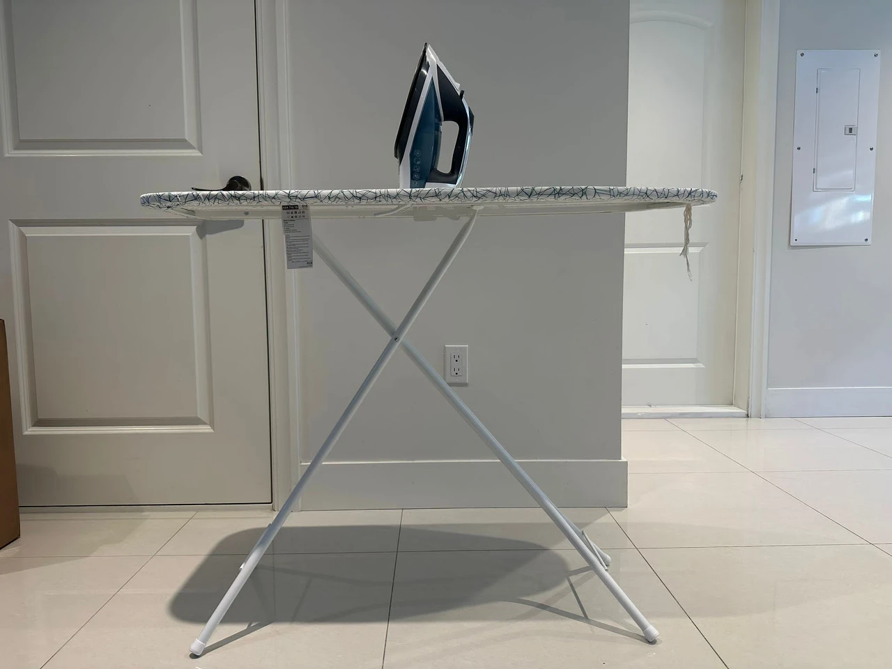 Black & Decker Advanced Steam Iron with Iron Board - photo 3