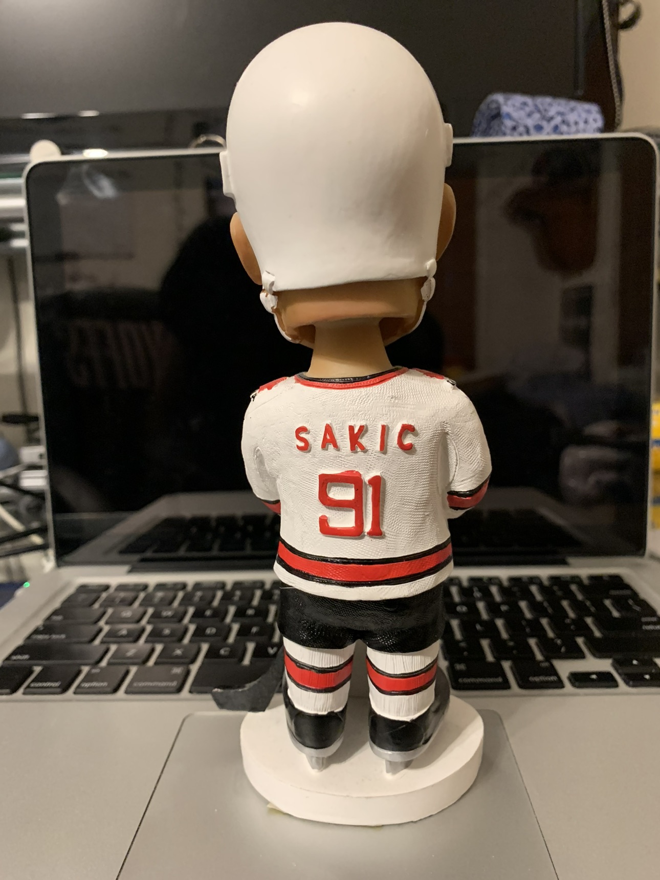 Joe Sakic Team Canada Bobble head - photo 3