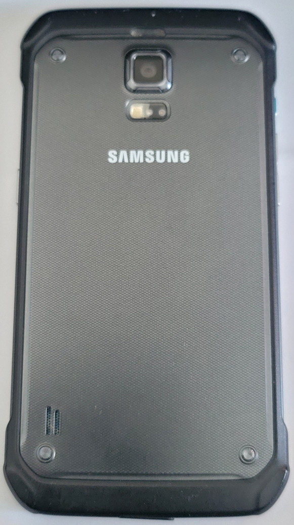 Samsung S5 Active! 16GB/Unlocked! $70! $60 Final! - photo 2