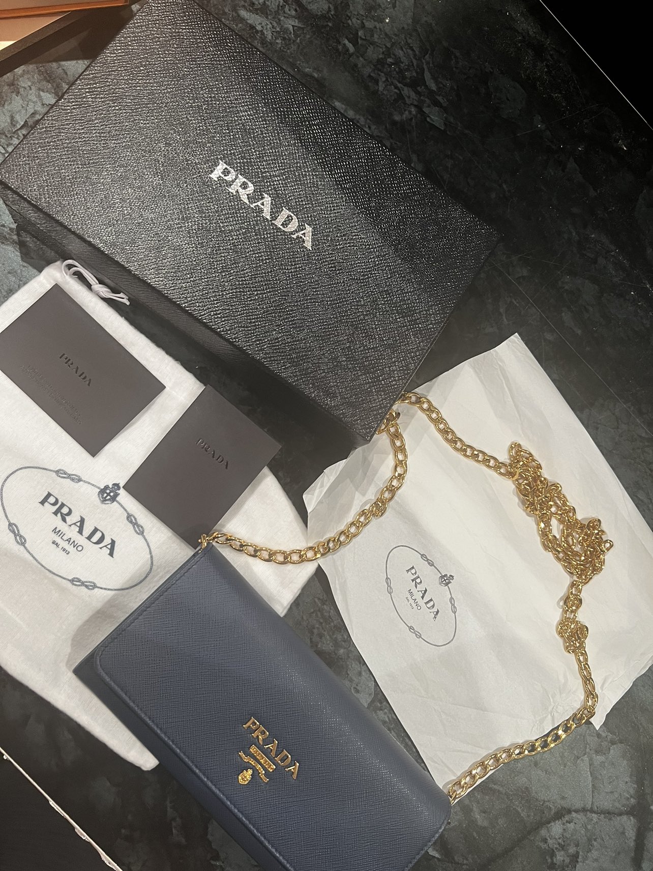 Prada wallet on chain - photo 4