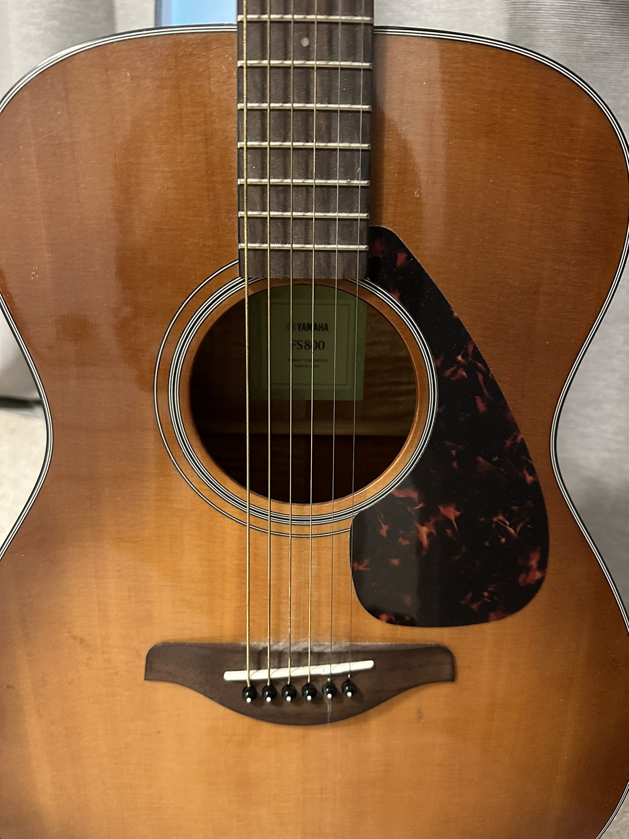 Broken YAMAHA Guitar - photo 2