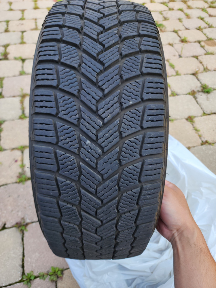 Michelin X-Ice snow 205/55 R16  4 winter tires( no rims) - photo 4