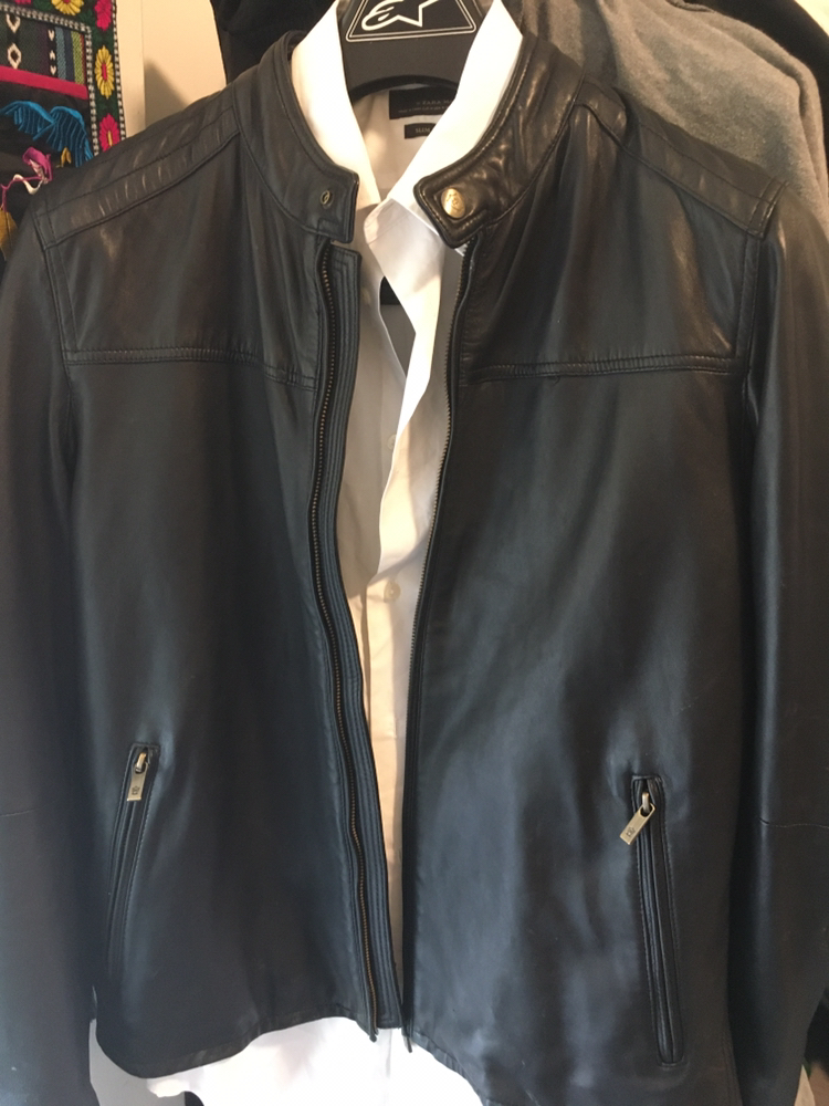 Motorcycle blk leather jacket. - photo 2