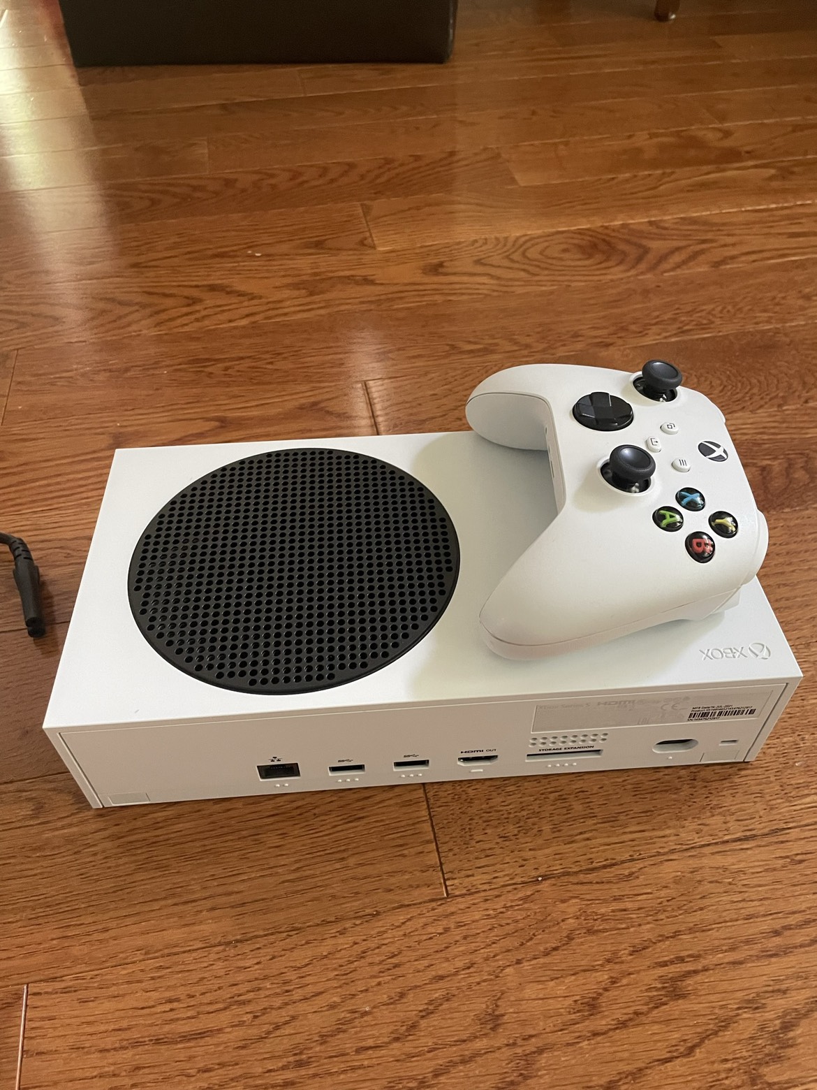 Xbox Series S with controller - photo 2
