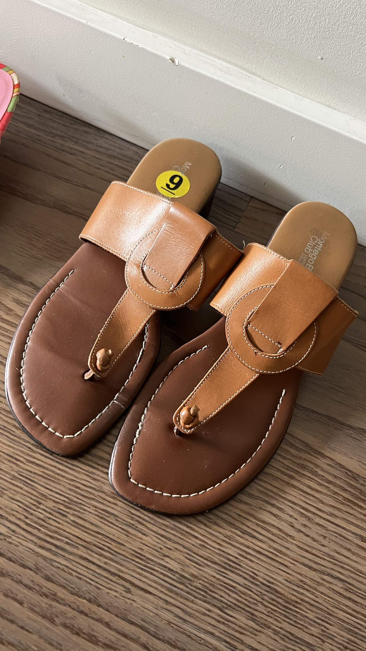 Clean Brown Leather Women’s Size 9 thumbnail
