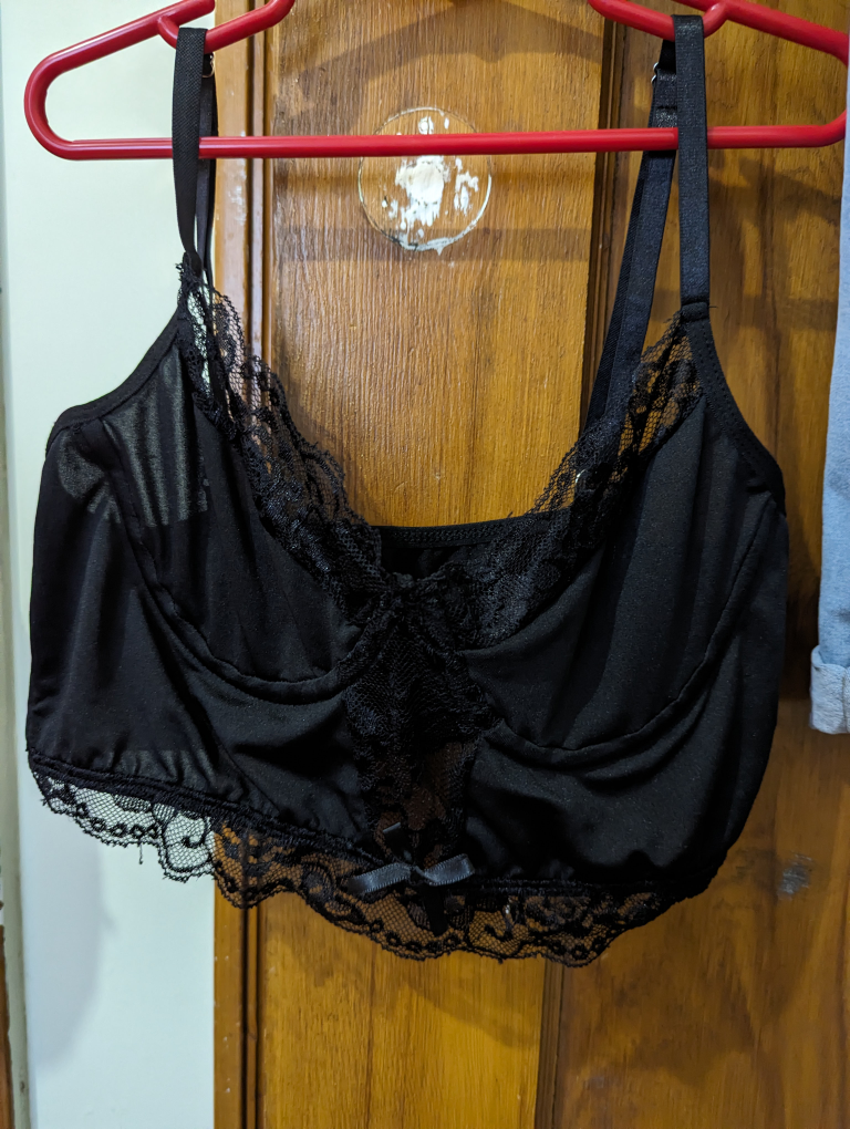 lace bra top thumbnail