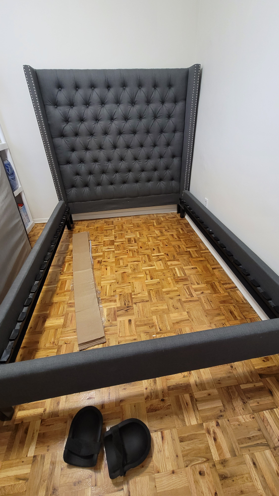 PICK UP ASAP Full bed frame with firm mattress - photo 4