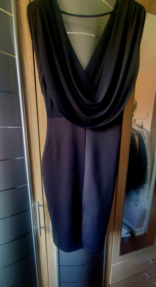 Black and copper color dress "M" image indicator(2)