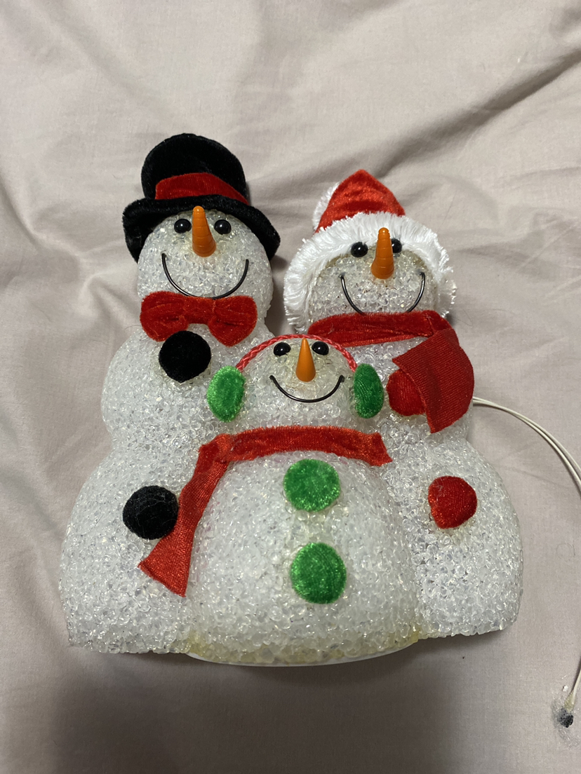 Snowman family