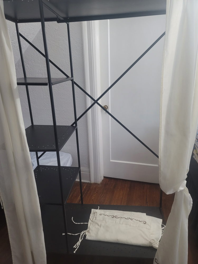 Clothing rack - photo 3