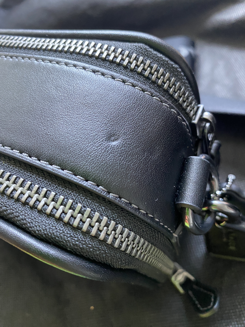 Coach Crossbody image indicator(4)