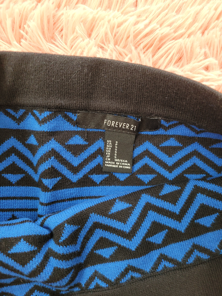 bundle of 2 skirts image indicator(5)