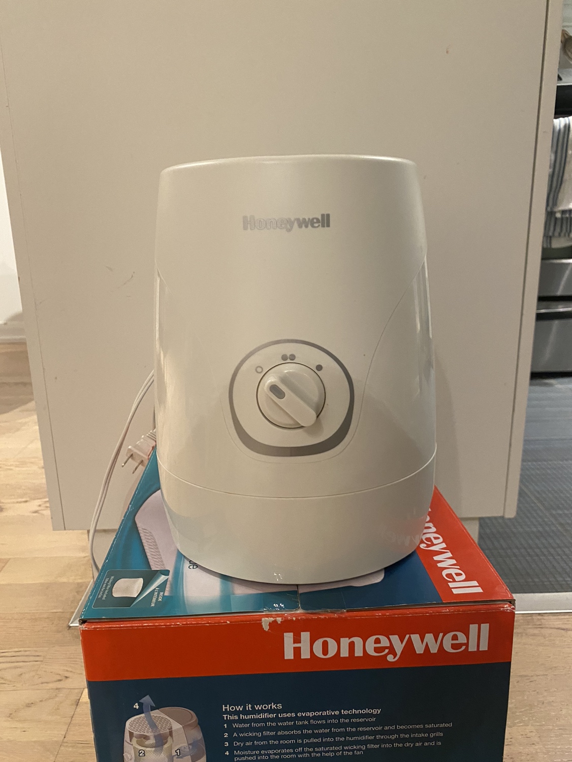 Honeywell cool mist humidifier - photo 2