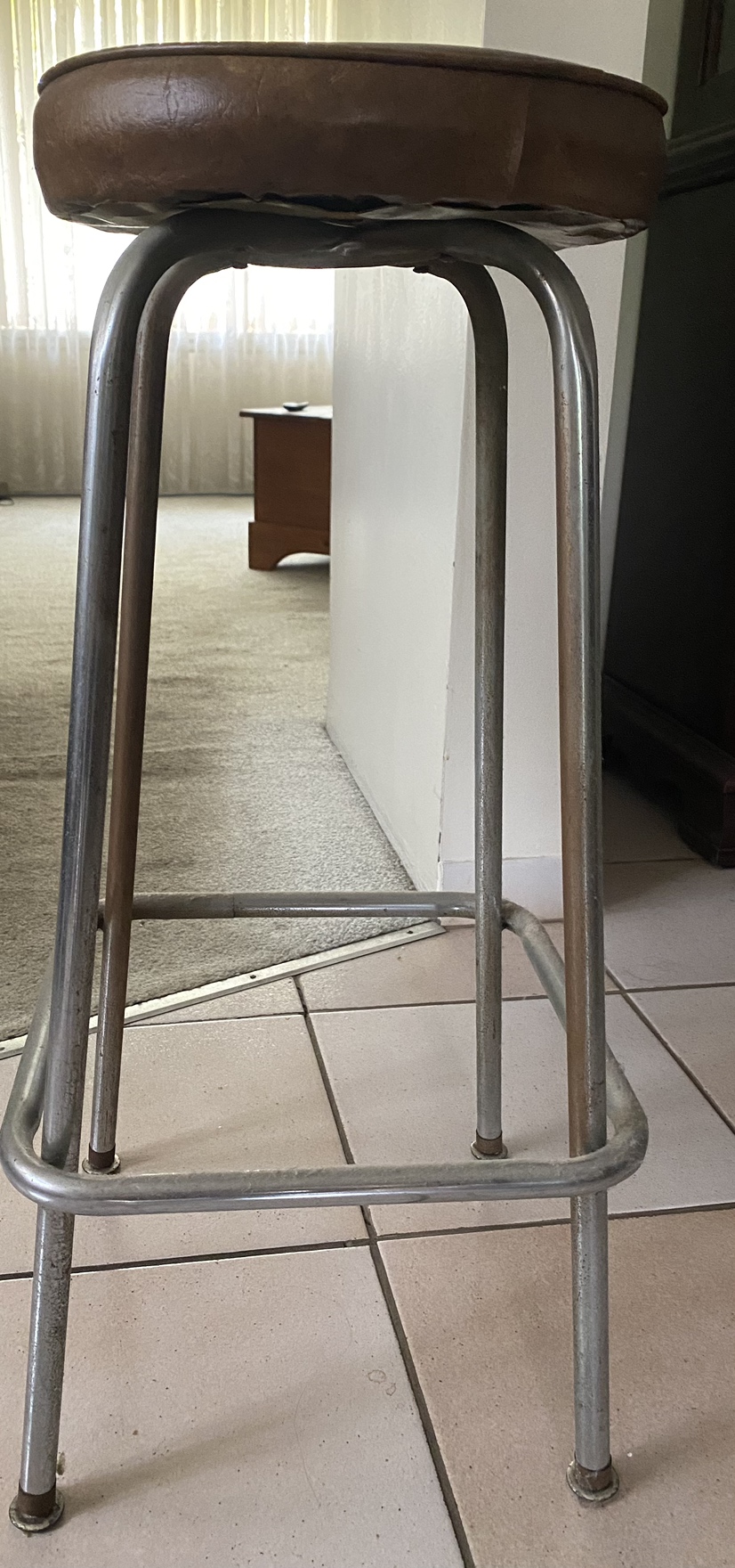 Stool thumbnail