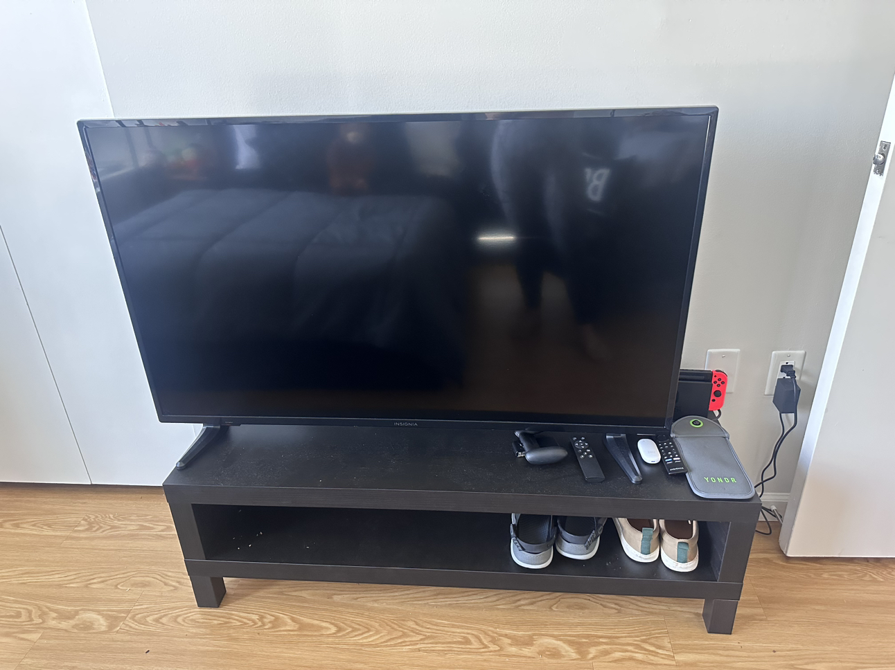 IKEA LACK TV STAND - photo 3