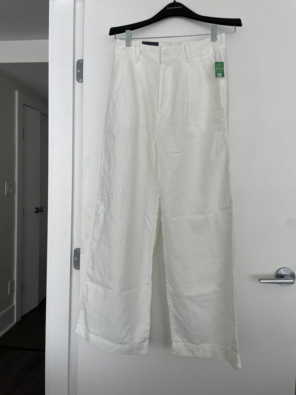 BNWT - Linen Pants
