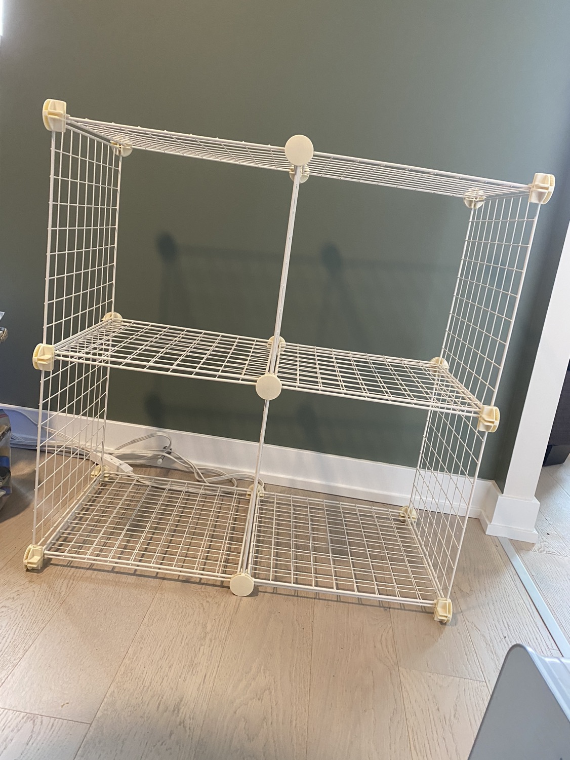 Four Cube Interlocking Grid White Wire Storage Shelves