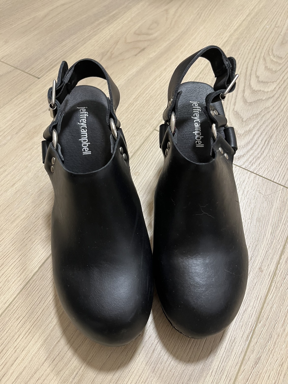 Jeffrey Campell heels image indicator(2)