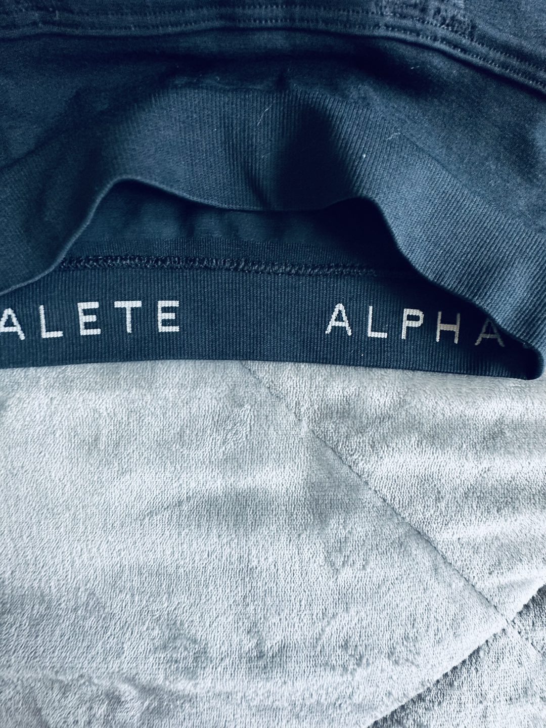 XS Alphalete Black Sports Bra - photo 4