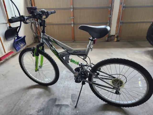 Mountain Bike 24"
 for kids image indicator(3)