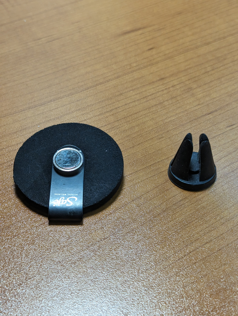 Diffuser Accessories - Car Clip & Stand image indicator(4)