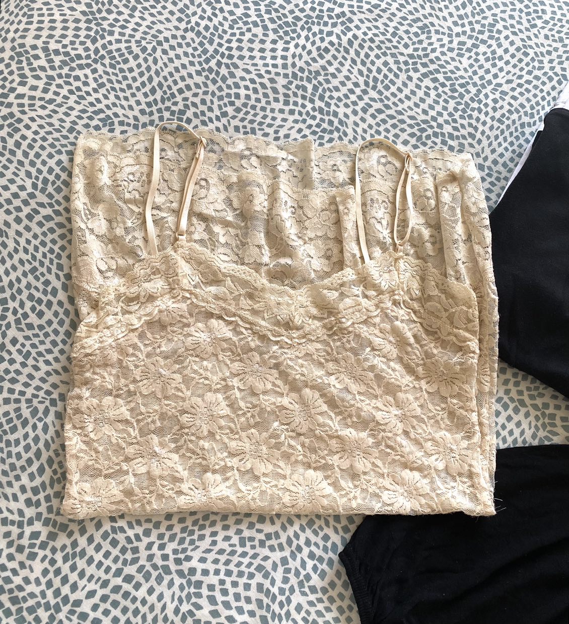 4pc tops for 4$! 🥰💐 - photo 2