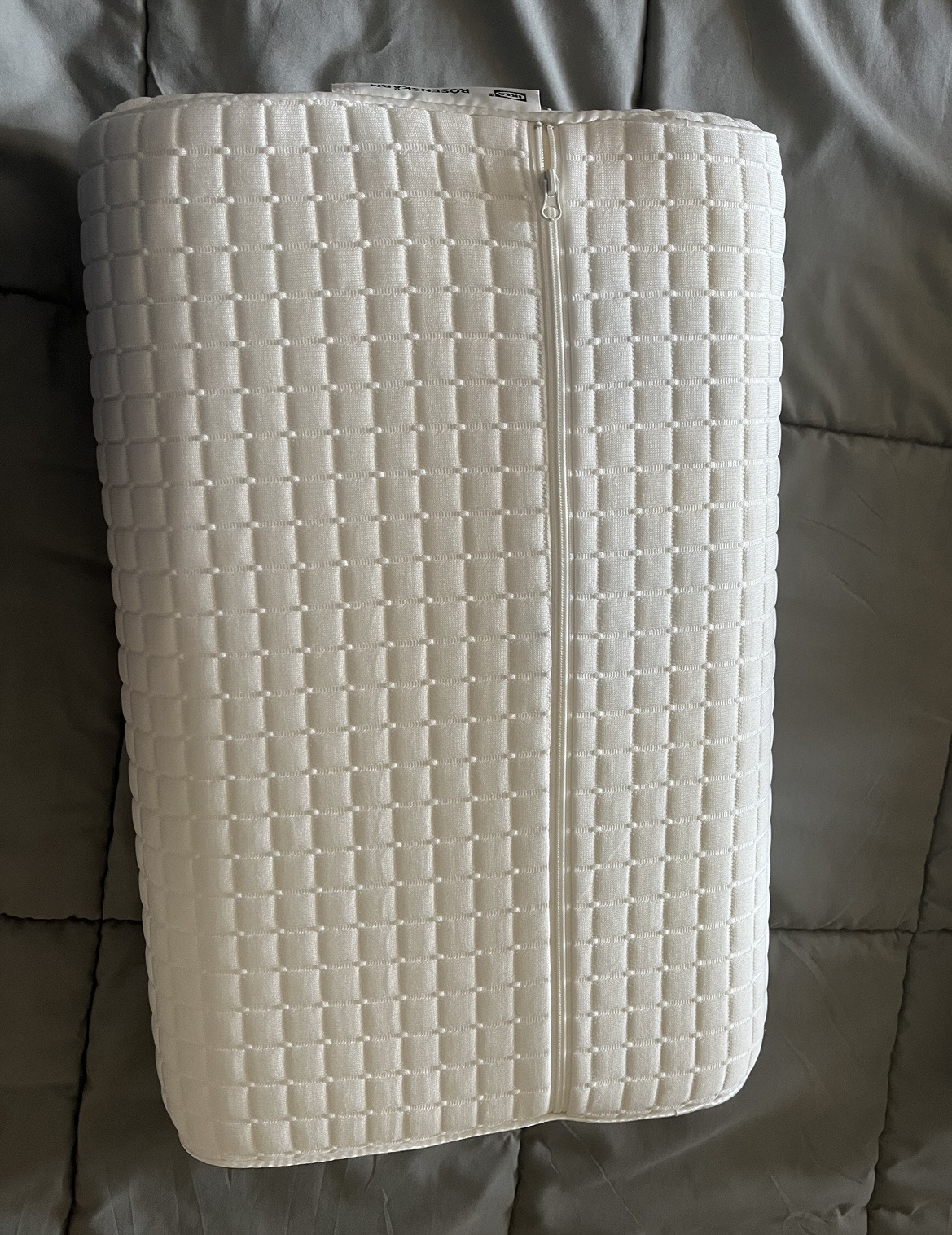 Ergonomic pillow by IKEA - photo 2