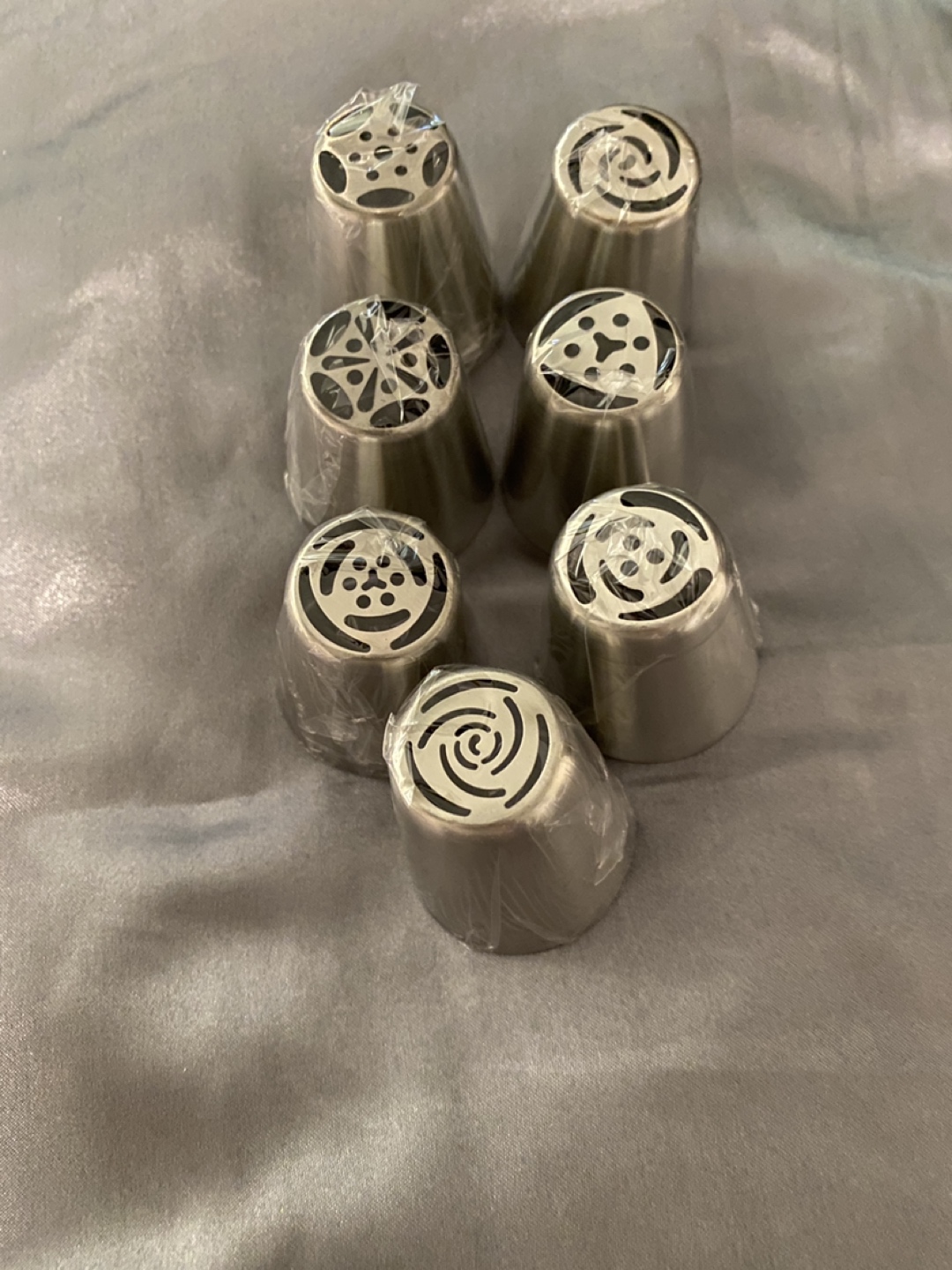 Russian icing piping nozzles for cake decoration