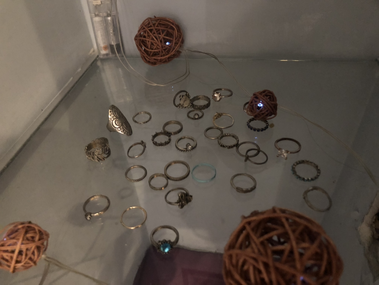 Fashion ring thumbnail