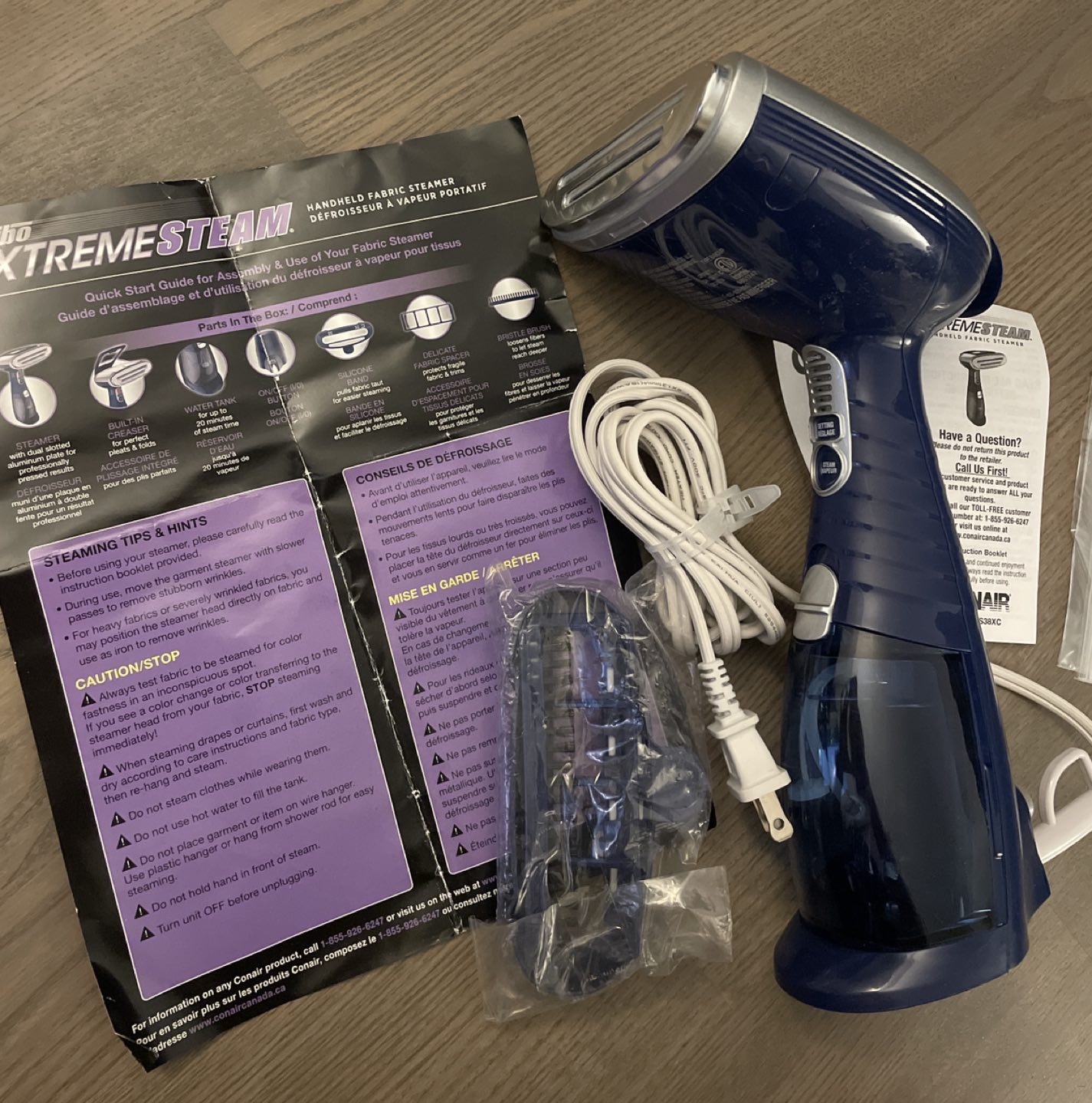 *new* Conair Handheld fabric steamer thumbnail
