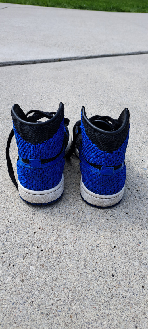 Jordan 1 Retro High 1985 image indicator(2)