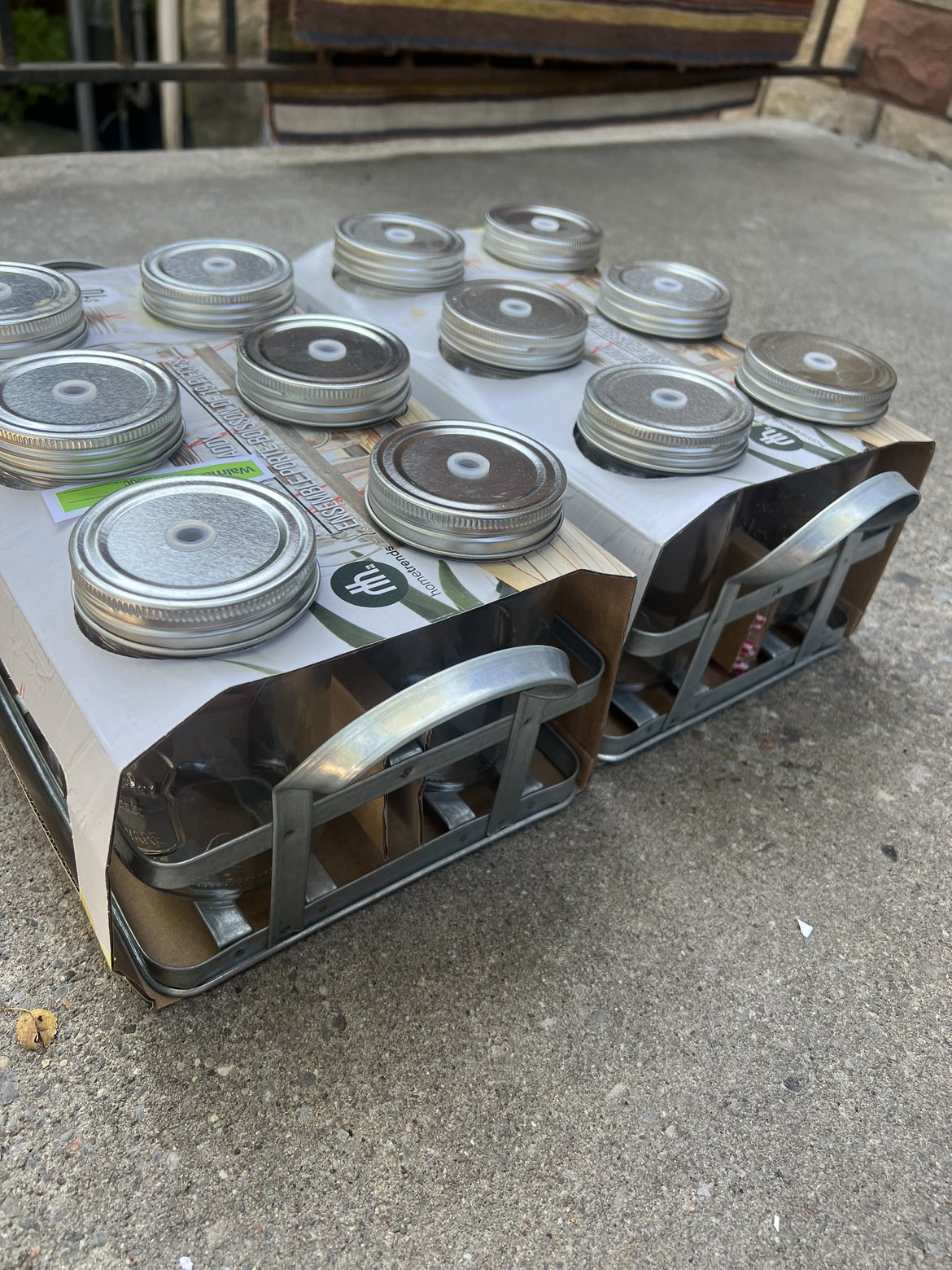 2 sets of Mason Jar Drink Caddies