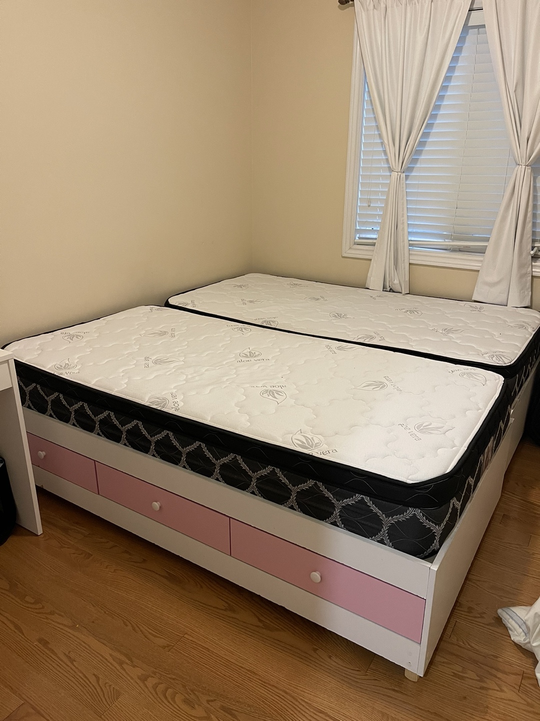 2 Twin beds with Mattress - photo 2