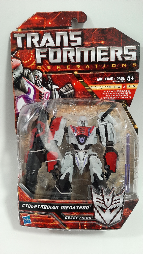 Transformers Generations - Cybertronian Megatron thumbnail