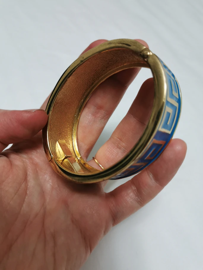 Cuff Bracelet - Blue & Gold image indicator(6)
