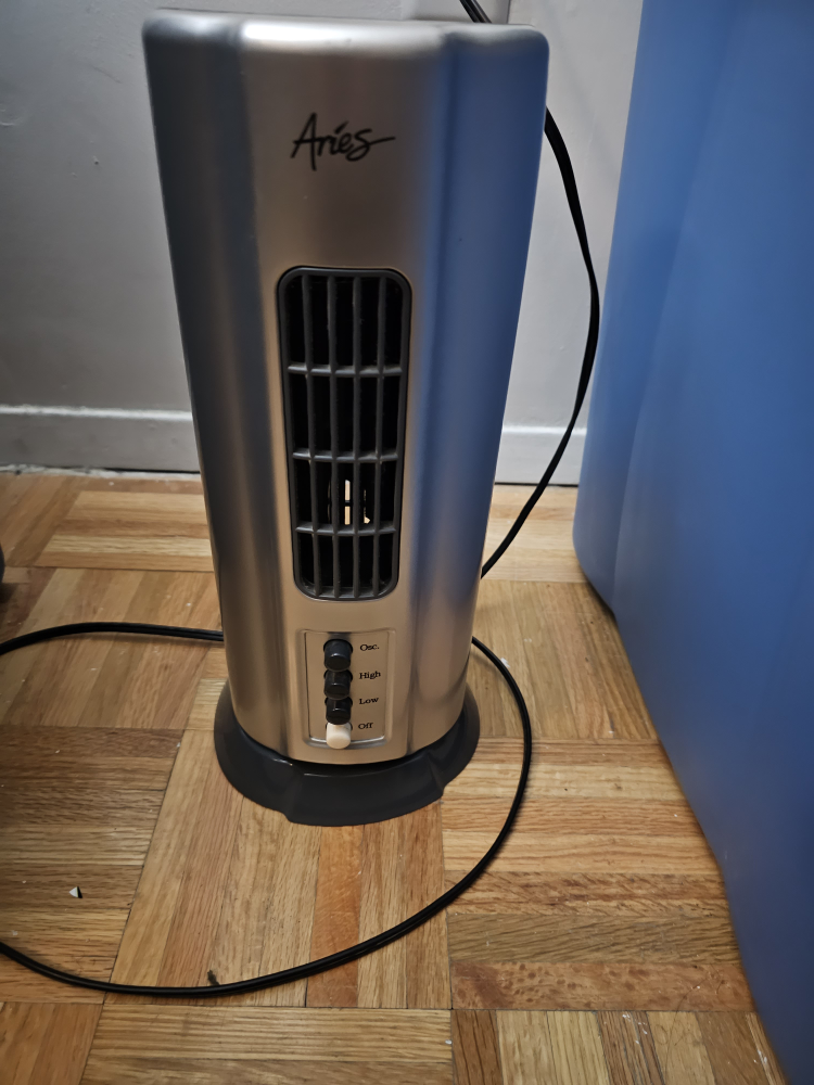 14 desktop oscillating tower fan
