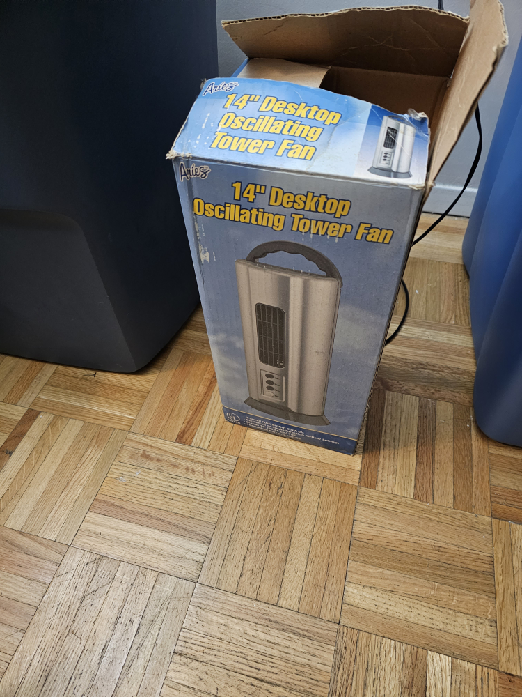 14 desktop oscillating tower fan - photo 2