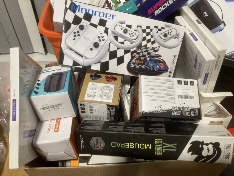 Mega Clearance Sale 2023 | Everything For $10 | Steal Deal | - photo 2