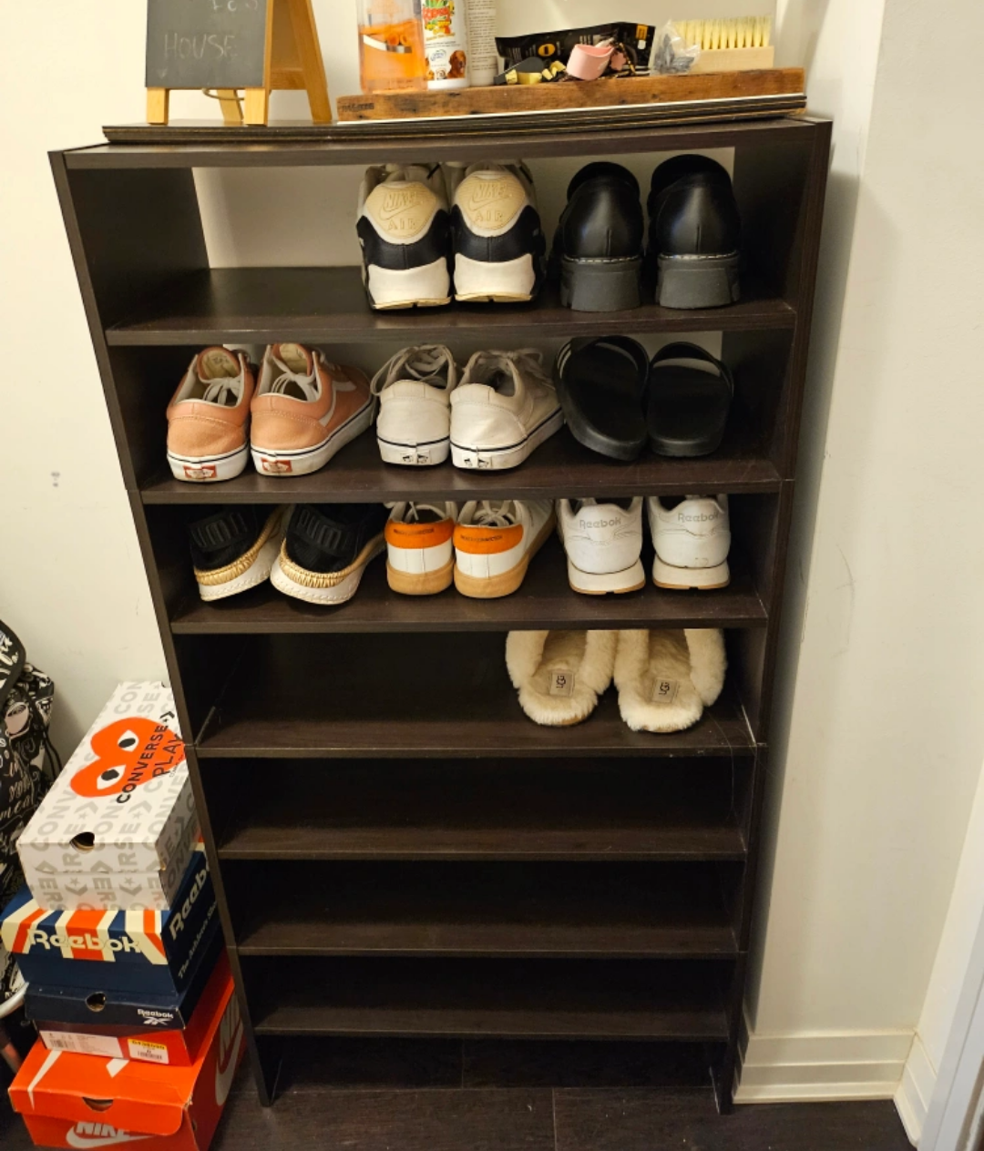 LAST CALL!! Shoe rack thumbnail